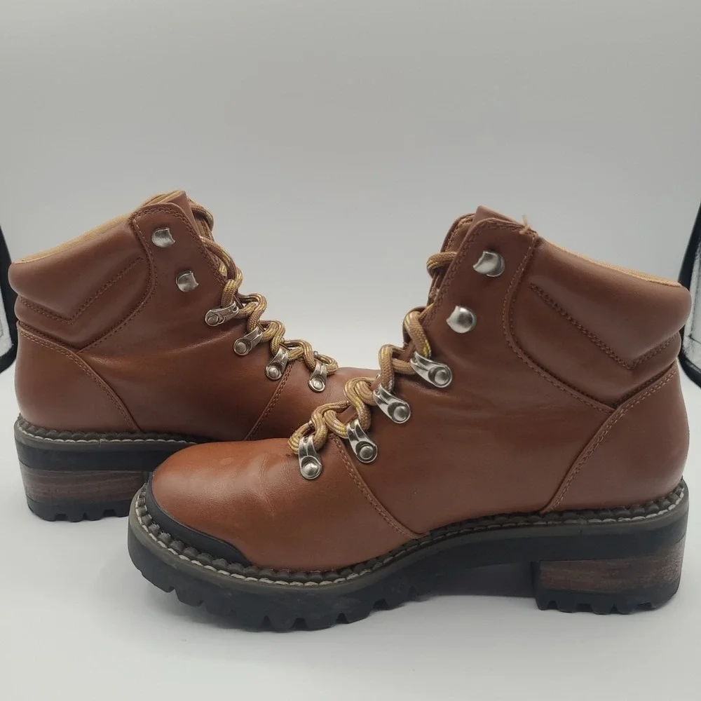 Universal Thread Womens Kira Hiking Boots Cognac‎ Ankle Memory Foam Sz 6 Shoes